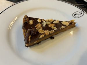 Peanut and chocolate pie  at 26 Vegan Food Project in Lisbon