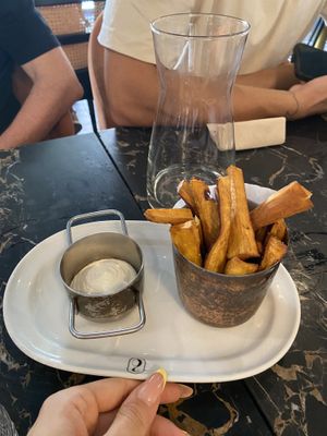 Sweet potato fries and Mayo   at 26 Vegan Food Project in Lisbon