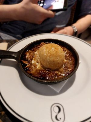 Crumble at 26 Vegan Food Project in Lisbon