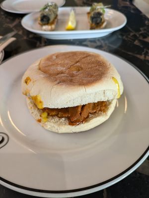 Bifana at 26 Vegan Food Project in Lisbon