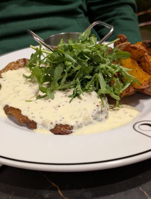 Seitan steak at 26 Vegan Food Project in Lisbon