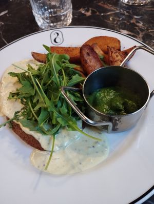 Seitan steak with mustard dressing at 26 Vegan Food Project in Lisbon