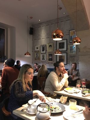 Atmosphere at 26 Vegan Food Project in Lisbon