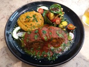Quinoa meatloaf (?) and mashed sweet potato at 26 Vegan Food Project in Lisbon