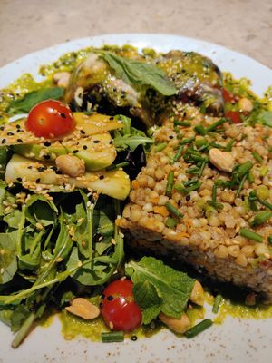 😋😋😋 at 26 Vegan Food Project in Lisbon