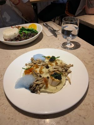 We eat 2 at 26 Vegan Food Project in Lisbon