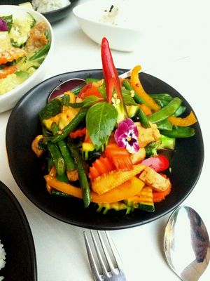Basil stir fry with tofu at Kindness Vegan in Darlinghurst