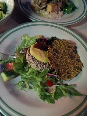 hempburger at Groot in Moscow