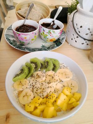 Breakfast at Flowers Kitchen in Luxembourg City