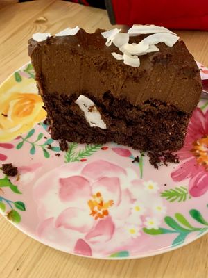 Chocolate cake.  Icing is good.  👍 at Flowers Kitchen in Luxembourg City