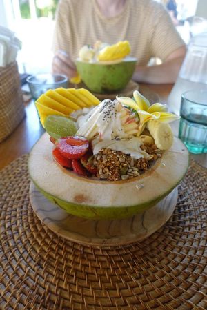 Fruit bowl with granola and yoghurt at The Cashew Tree in Pecatu