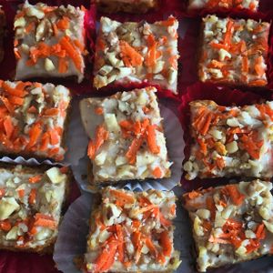 24 Karat Kake bites at Que SeRaw SeRaw in Burlingame