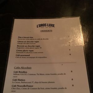 Carte des desserts at L'Gros Luxe 100% Vege in Montreal