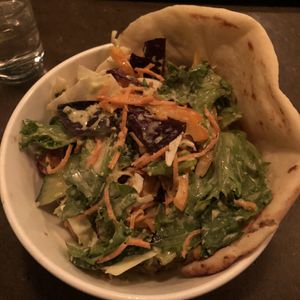 Bol "poulet" au beurre at L'Gros Luxe 100% Vege in Montreal