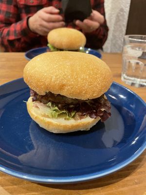 Lentil burger 🍔🌱💚 vegan 🌱    at Kissa Saeki in Hiroshima