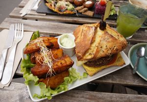 Cheese burger + Potatoes at Sweet Rawmance in Paris