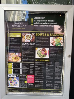 Menu at Sweet Rawmance in Paris