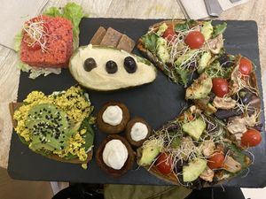 spread w/ “pizza” and other stuff at Sweet Rawmance in Paris