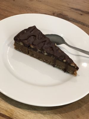 Raw tart  at Sweet Rawmance in Paris