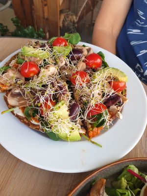  at Sweet Rawmance in Paris