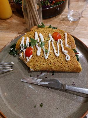  at Sweet Rawmance in Paris