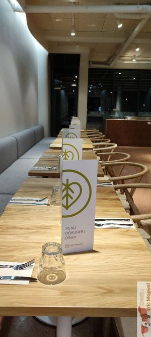 New design at Sweet Rawmance in Paris