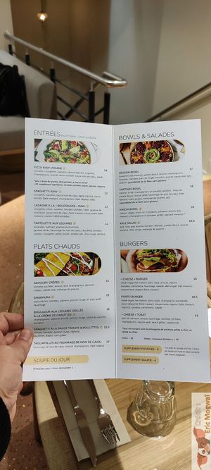 Menu at Sweet Rawmance in Paris