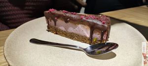 Pink Velvel cake at Sweet Rawmance in Paris