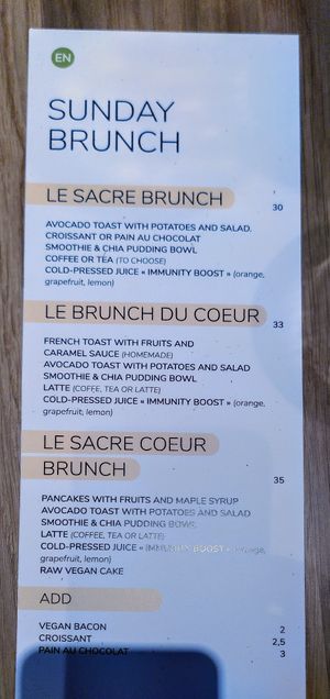 New brunch menu at Sweet Rawmance in Paris