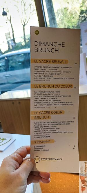 3 Brunch choices at Sweet Rawmance in Paris