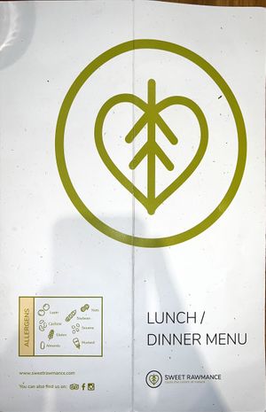 English menu #Veganuary at Sweet Rawmance in Paris