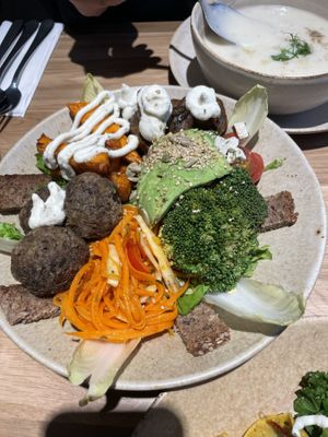   at Sweet Rawmance in Paris