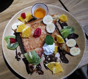 Pain perdu (french toast) at Sweet Rawmance in Paris