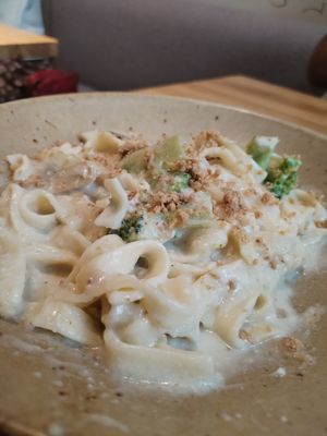  at Sweet Rawmance in Paris