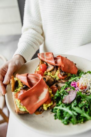 Avocado toast at Sweet Rawmance in Paris
