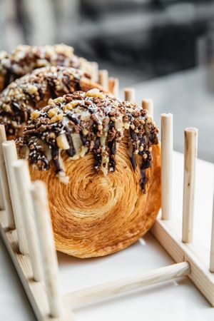 New York Rolls  at Sweet Rawmance in Paris