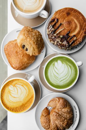 Petit déjeuner lovers at Sweet Rawmance in Paris