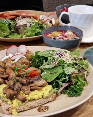  at Sweet Rawmance in Paris