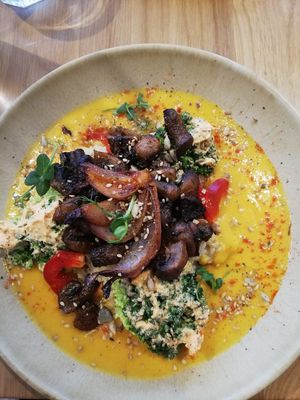   at Sweet Rawmance in Paris