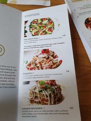 Menu at Sweet Rawmance in Paris