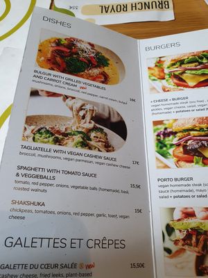 Menu at Sweet Rawmance in Paris