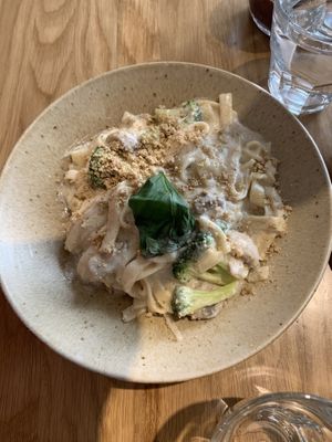 Tagliatelle with cashew sauce + broccoli + mushrooms😄  at Sweet Rawmance in Paris