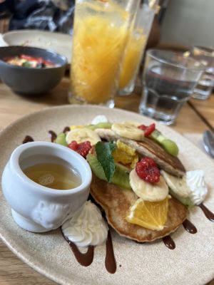   at Sweet Rawmance in Paris