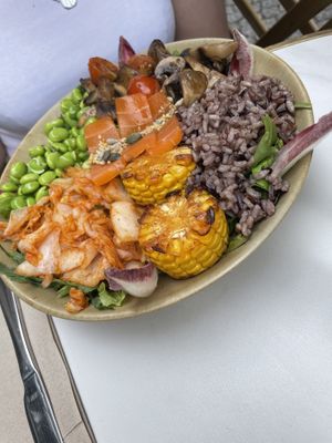 Kimchi bowl   at Sweet Rawmance in Paris