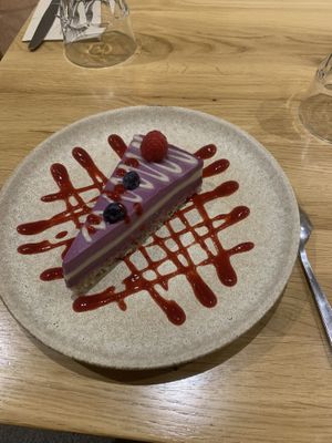 Delicious chessecake  at Sweet Rawmance in Paris