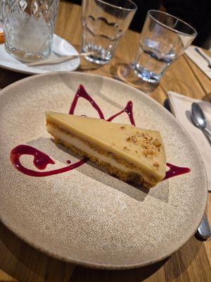  at Sweet Rawmance in Paris