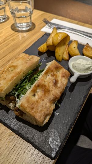 Foccacia at Sweet Rawmance in Paris