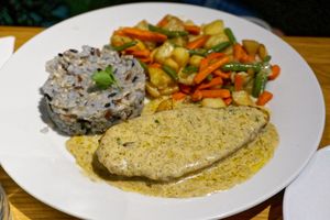 BLANC SAUCE MOUTARDE at Sweet Rawmance in Paris