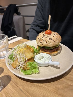   at Sweet Rawmance in Paris