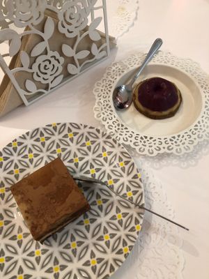 Tiramisu and fruity goodness! at Sweet Rawmance in Paris